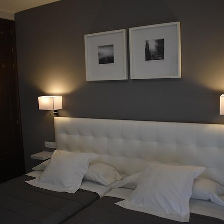 Hostal El Rocio Paracuellos de Jarama Eksteriør bilde