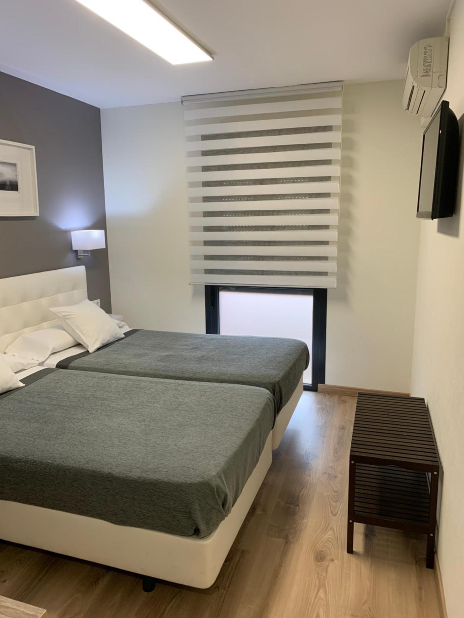 Hostal El Rocio Paracuellos de Jarama Eksteriør bilde